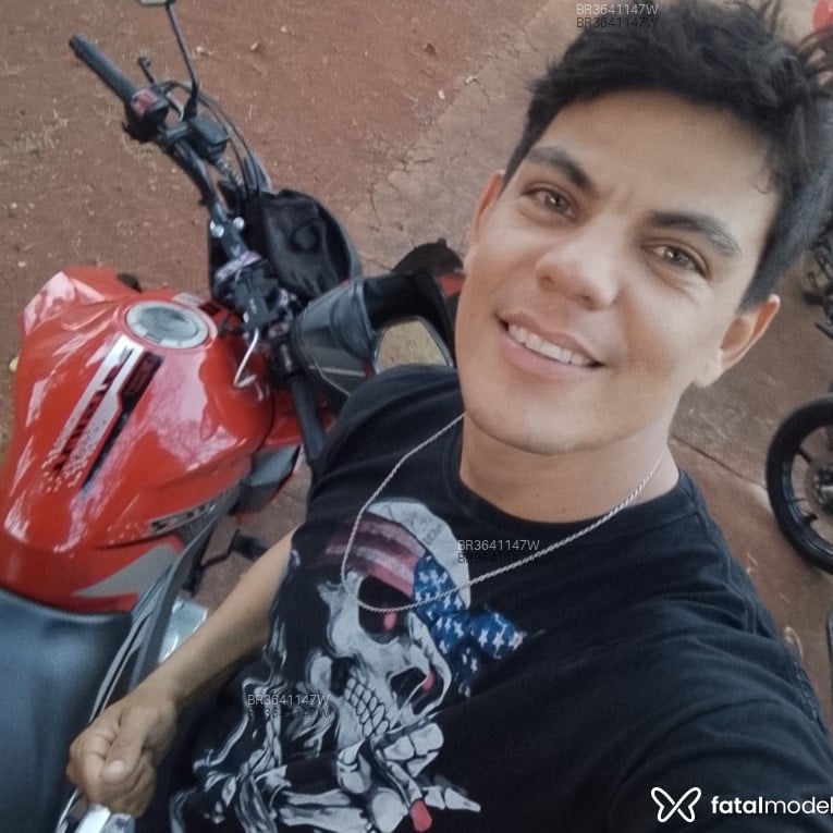 Acompanhante Eduardo - Feed
