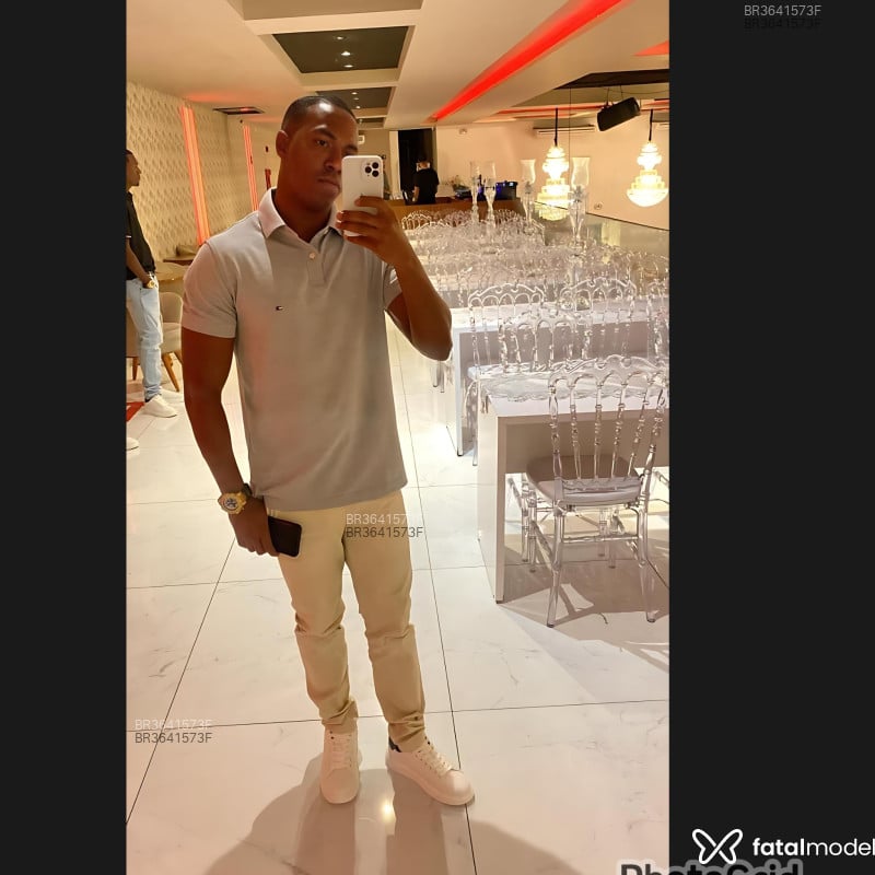 Acompanhante Matheus - Feed