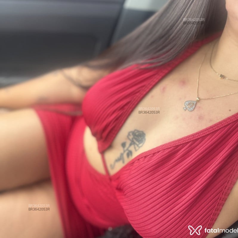 Acompanhante Helena Dark - Feed