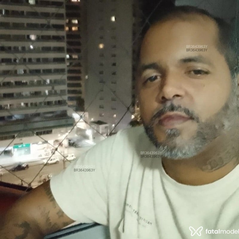 Acompanhante Claudinho - Feed