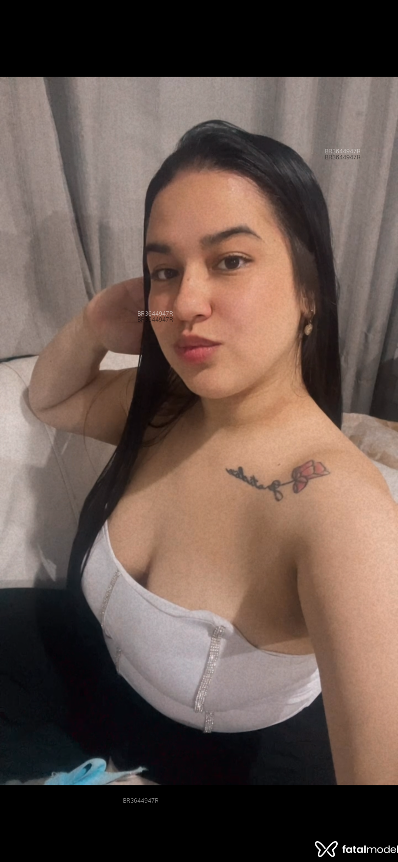 Acompanhante Carolina - Feed