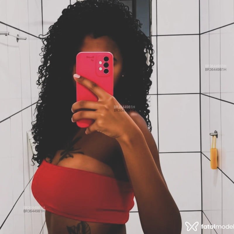 Acompanhante Dayane - Feed