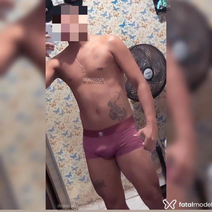 Acompanhante Yogo Victoriny - Feed