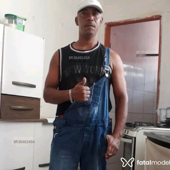 Acompanhante Wendell - Feed