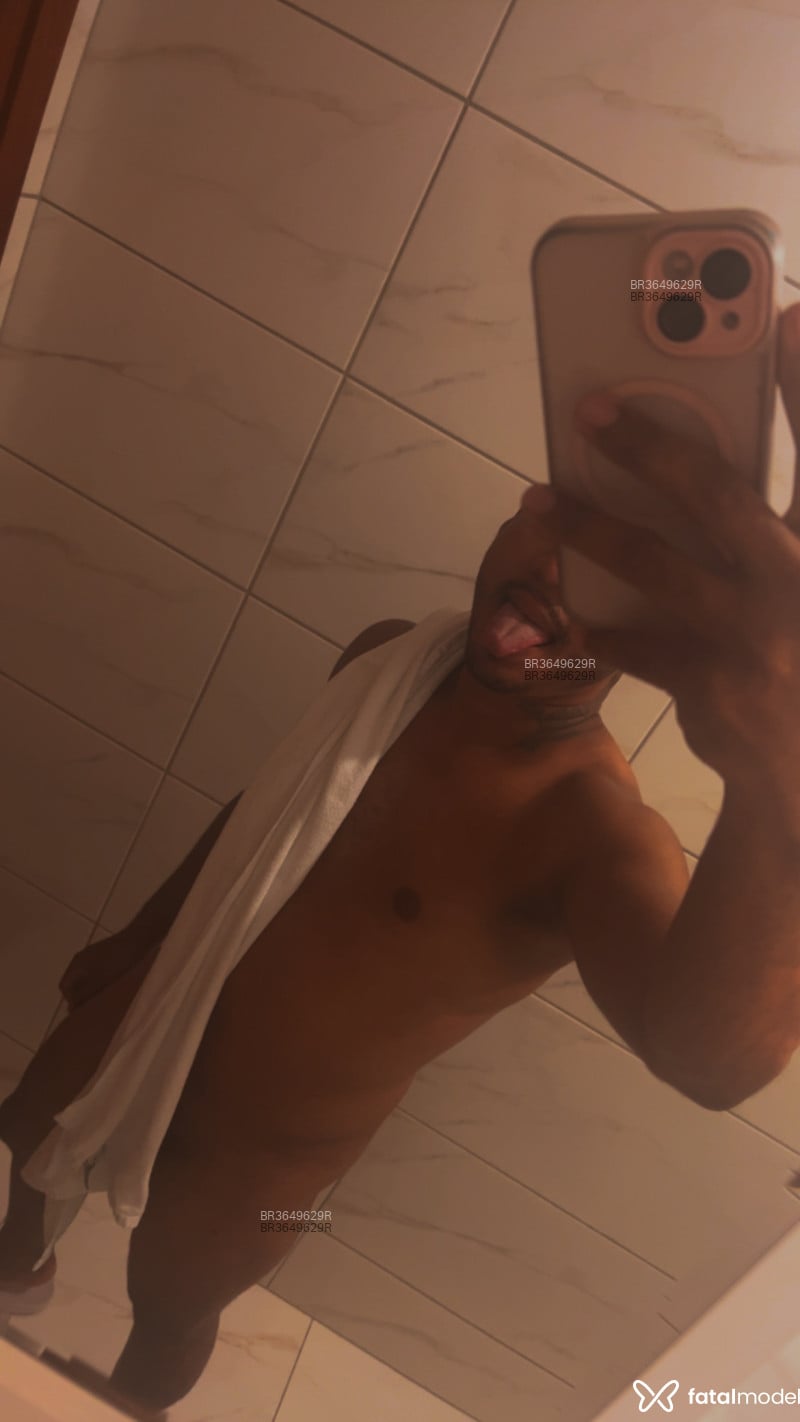 Acompanhante Tiago Farias - Feed