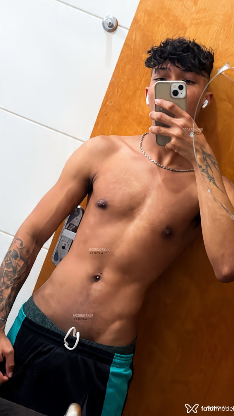Acompanhante Davizinho - Feed