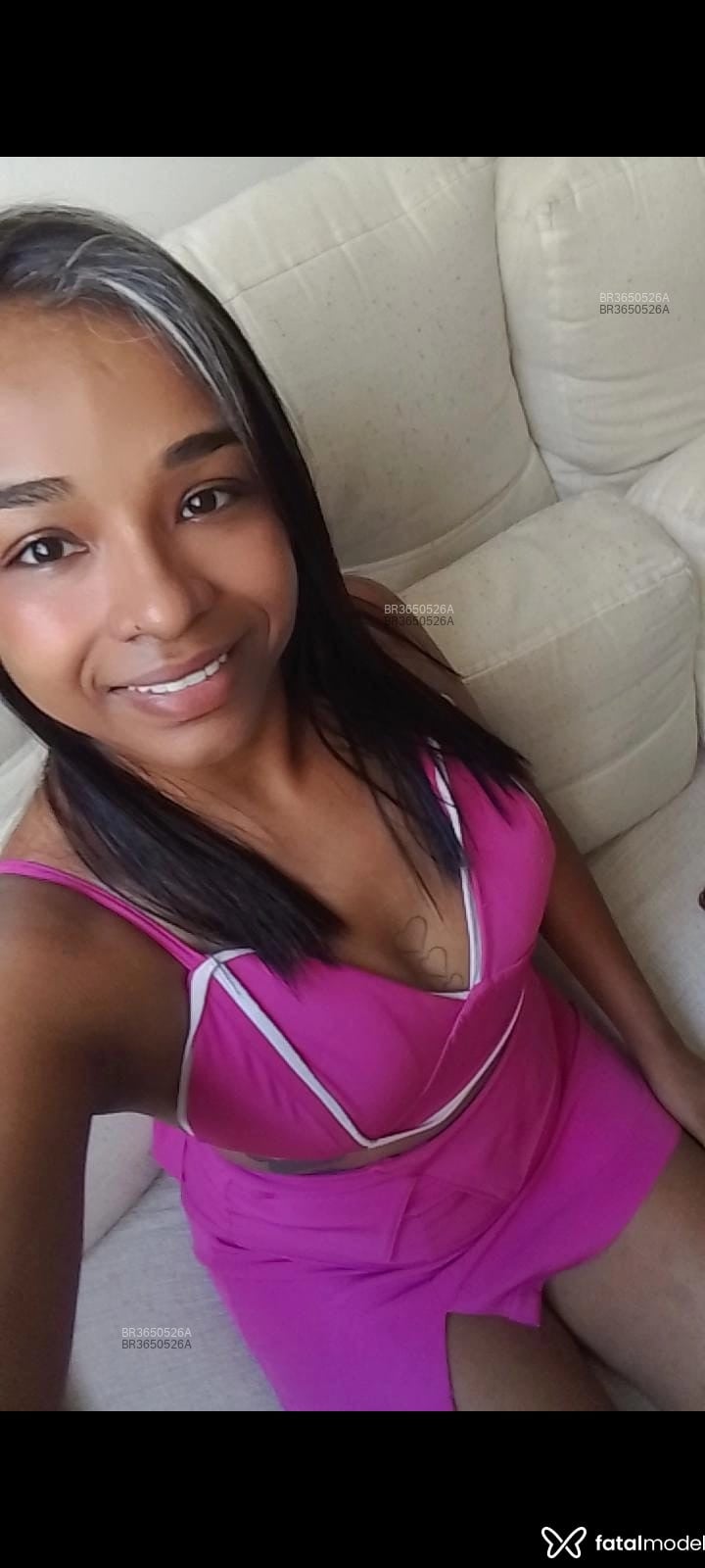 Acompanhante Maezinha - Feed