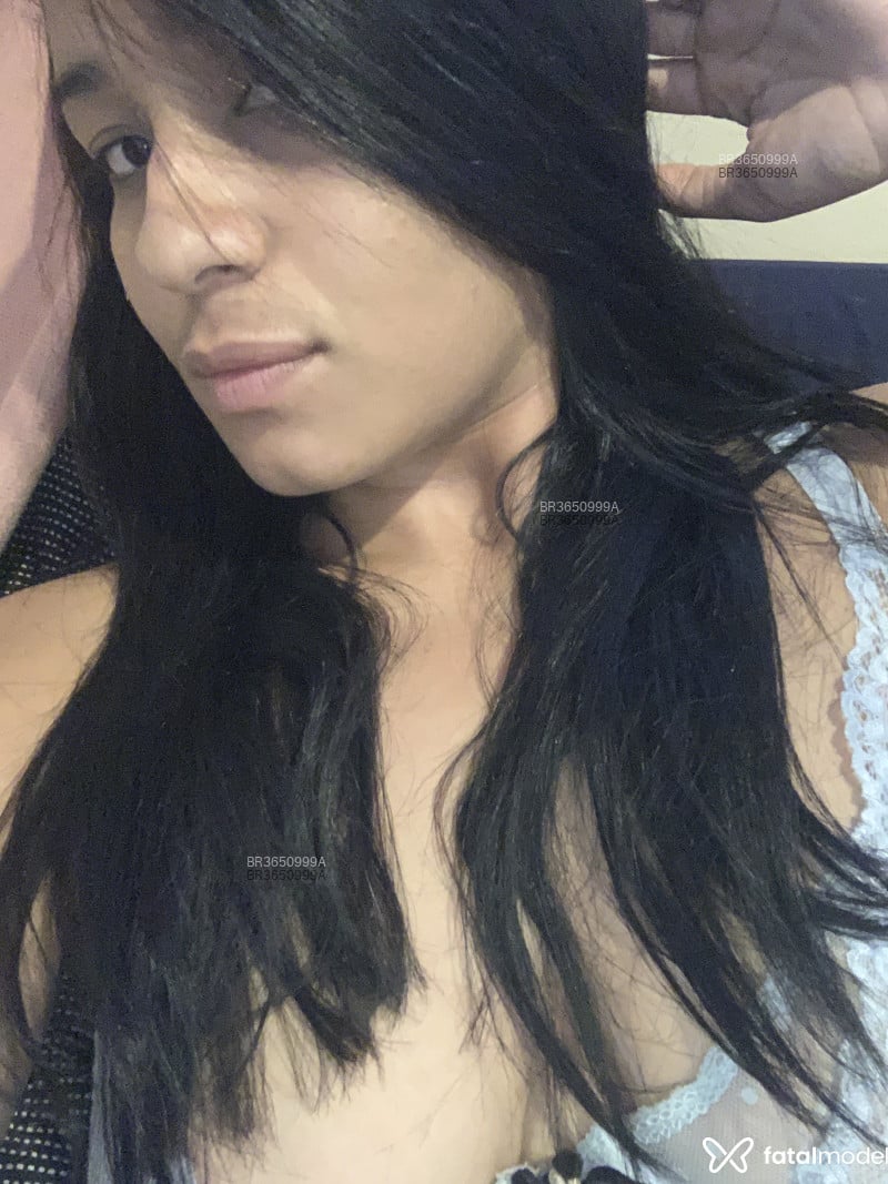Acompanhante Lia - Feed