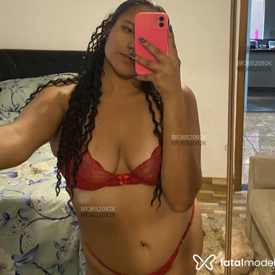 Acompanhante Olivia - Feed