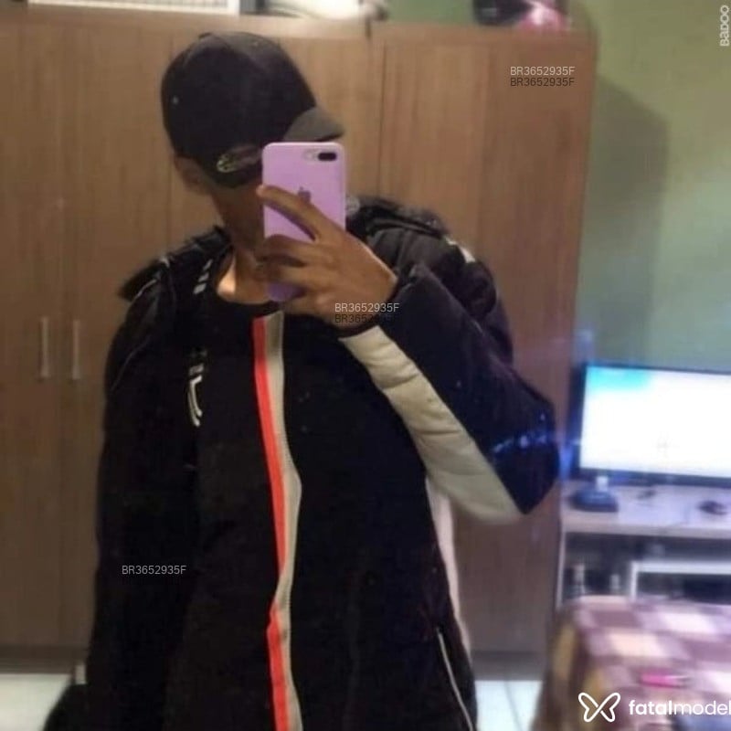 Acompanhante Moreninho - Feed