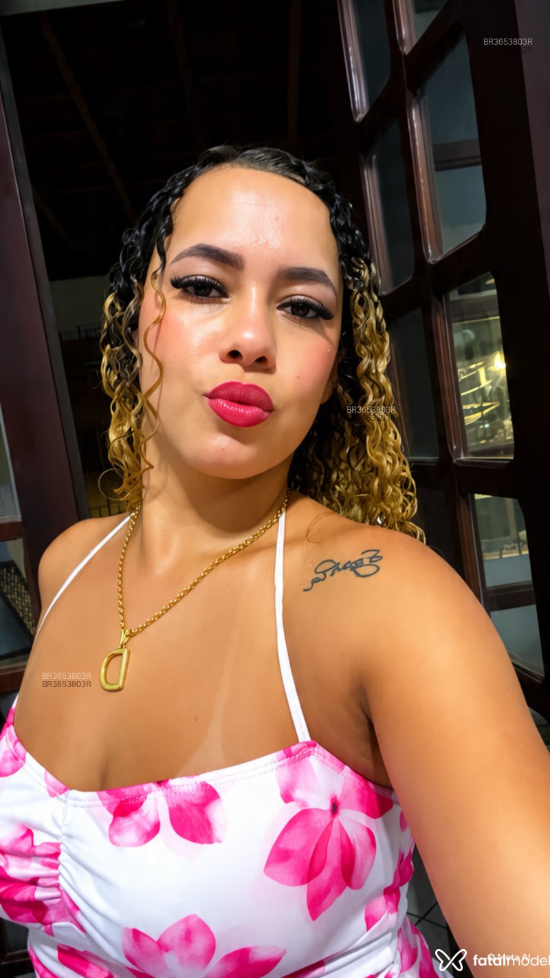 Acompanhante Tiffany Souza - Feed