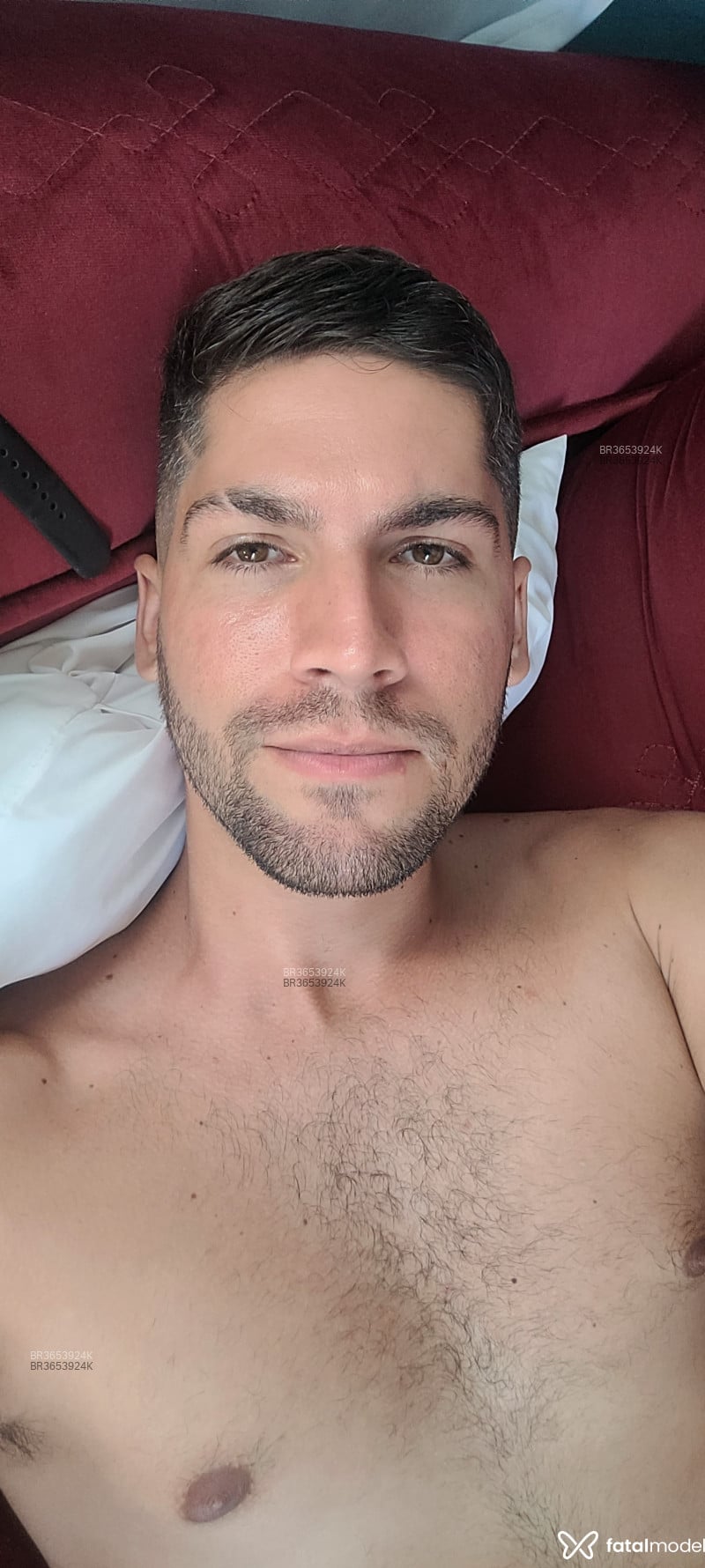 Acompanhante Errejota - Feed