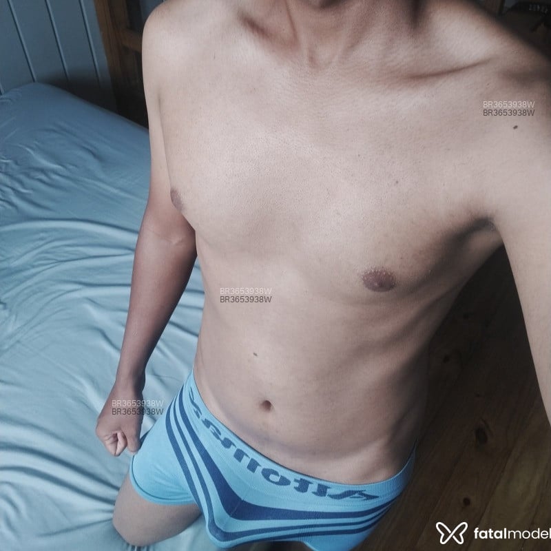 Acompanhante Vicente - Feed
