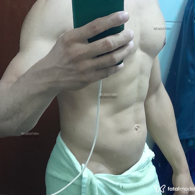 Acompanhante Nando - Feed