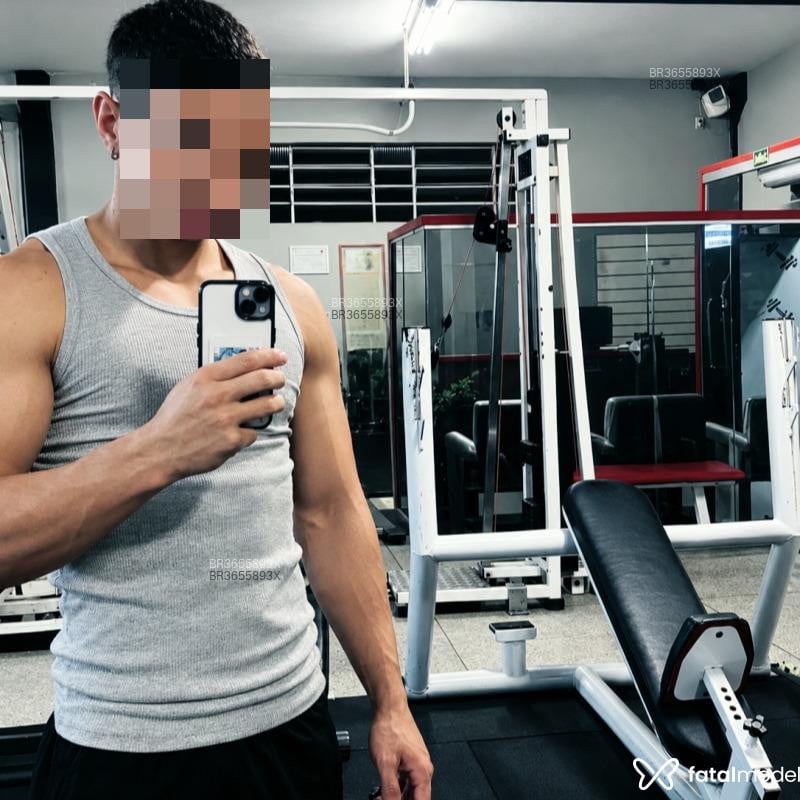 Acompanhante Diego - Feed