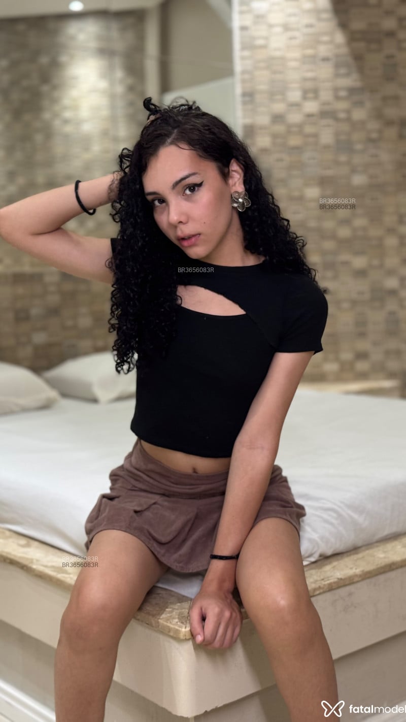 Acompanhante Sofia Lins - Feed