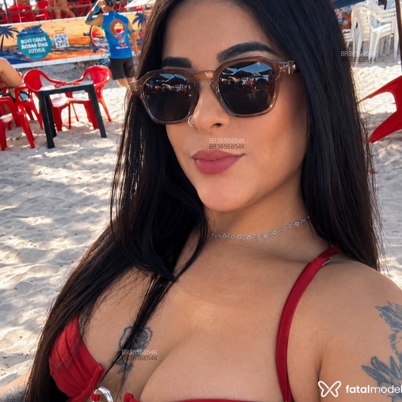Acompanhante Milla - Feed