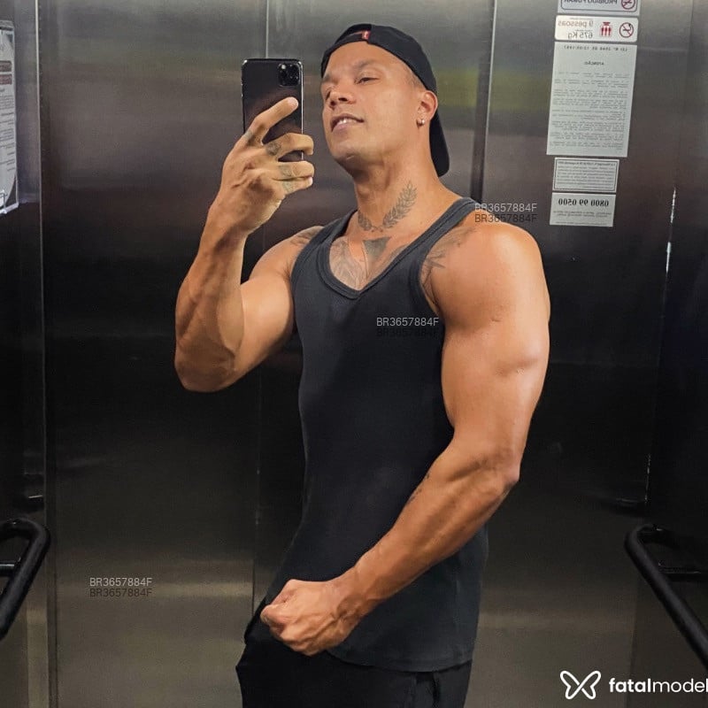 Acompanhante Thiago - Feed