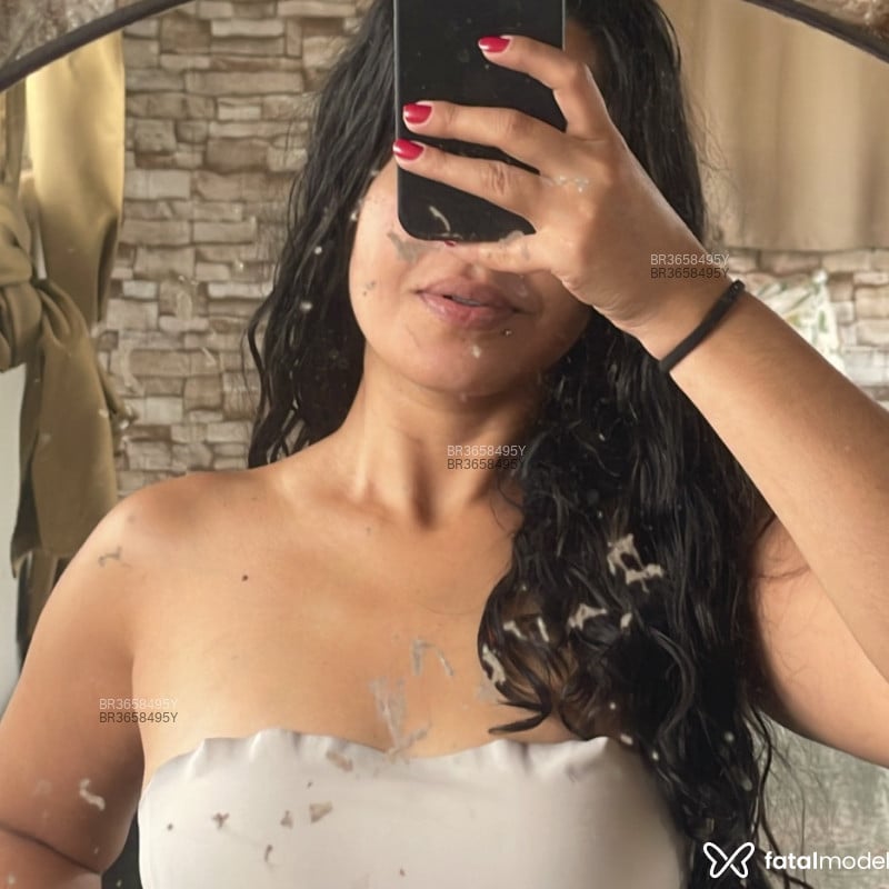 Acompanhante Aninha - Feed