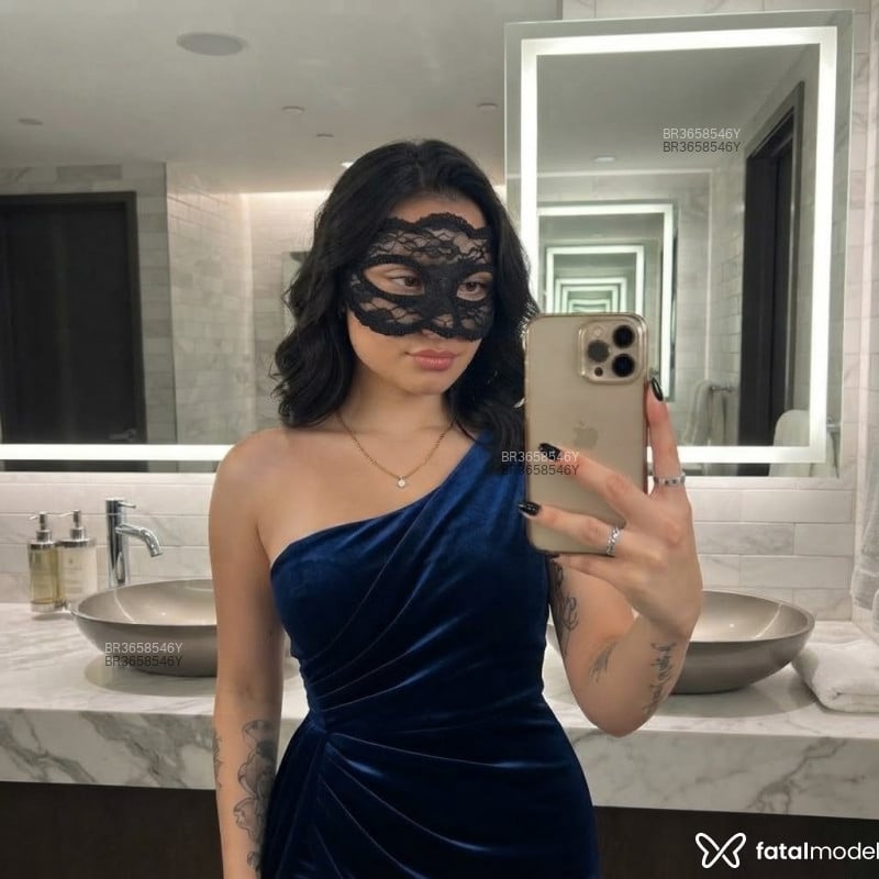 Acompanhante Kaylie - Feed