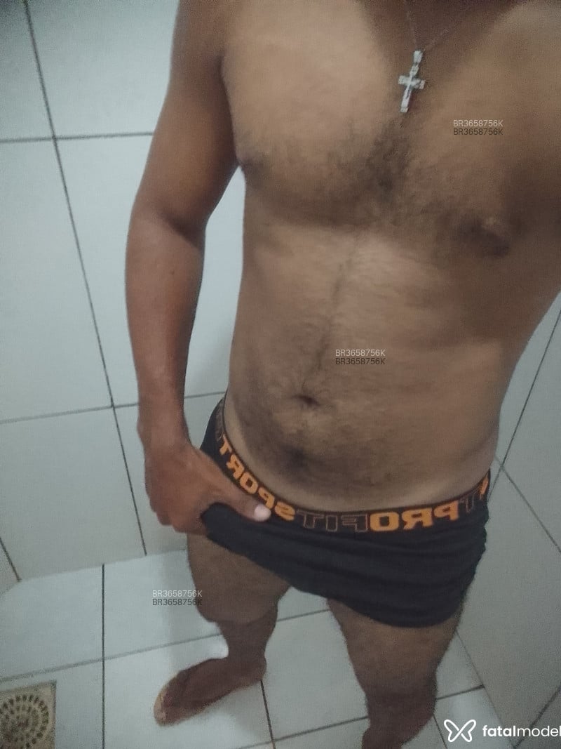 Acompanhante Vitor - Feed