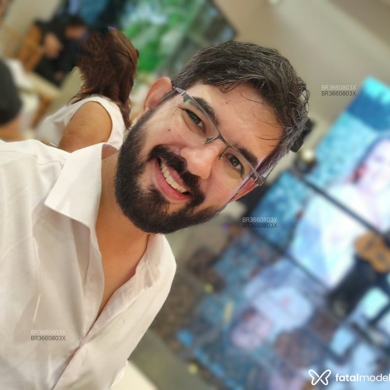 Acompanhante Bernardo - Feed