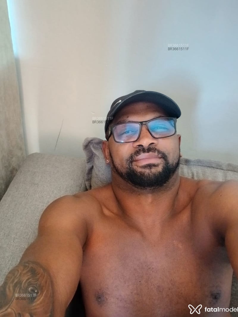 Acompanhante Brunao - Feed