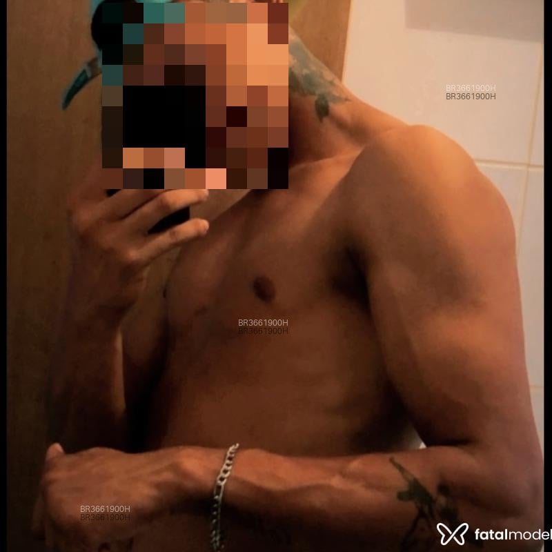 Acompanhante Maxuel - Feed