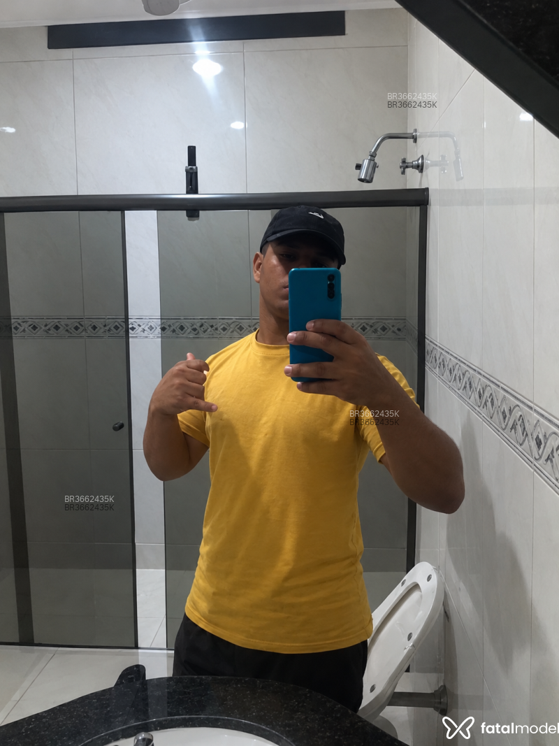Acompanhante Lucas - Feed