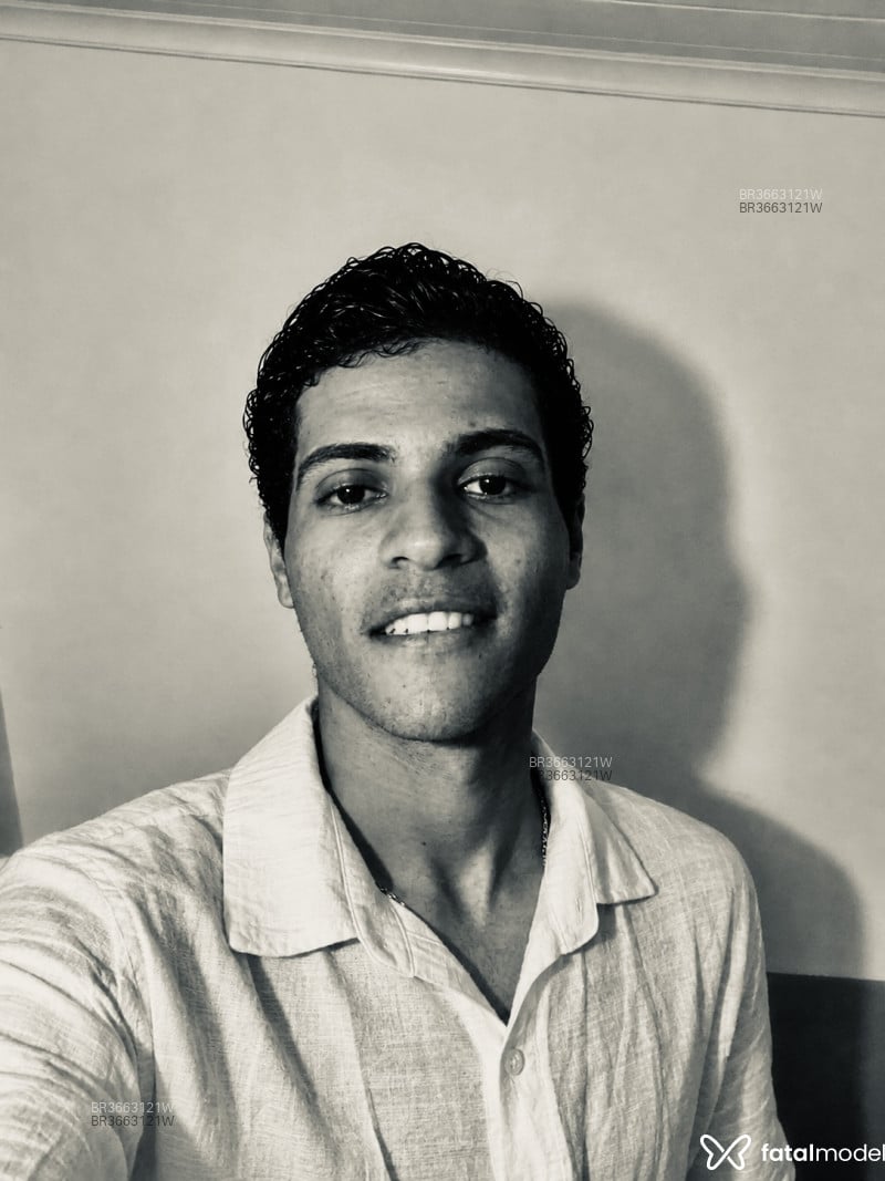 Acompanhante Pedro - Feed