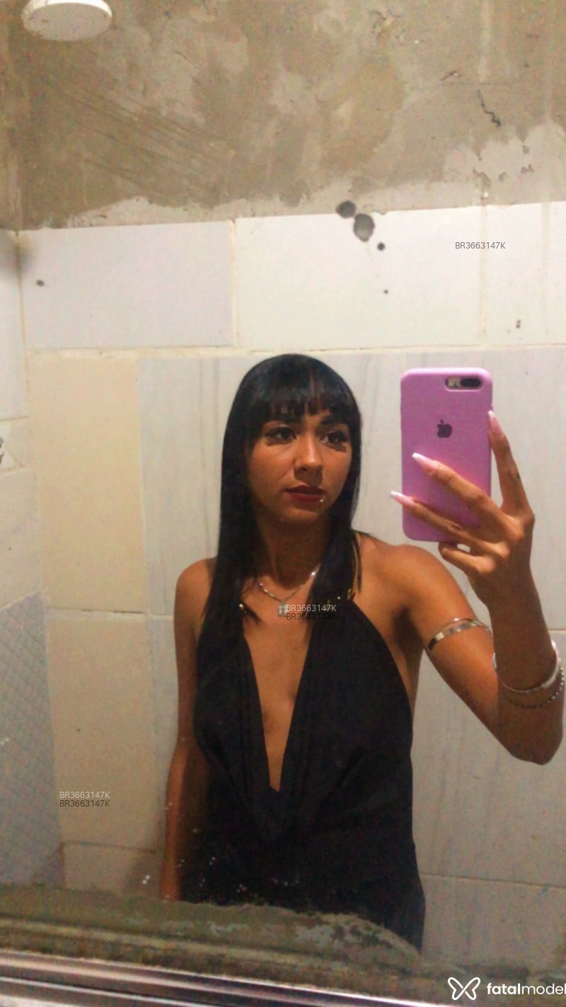 Acompanhante Ravena Lux - Feed