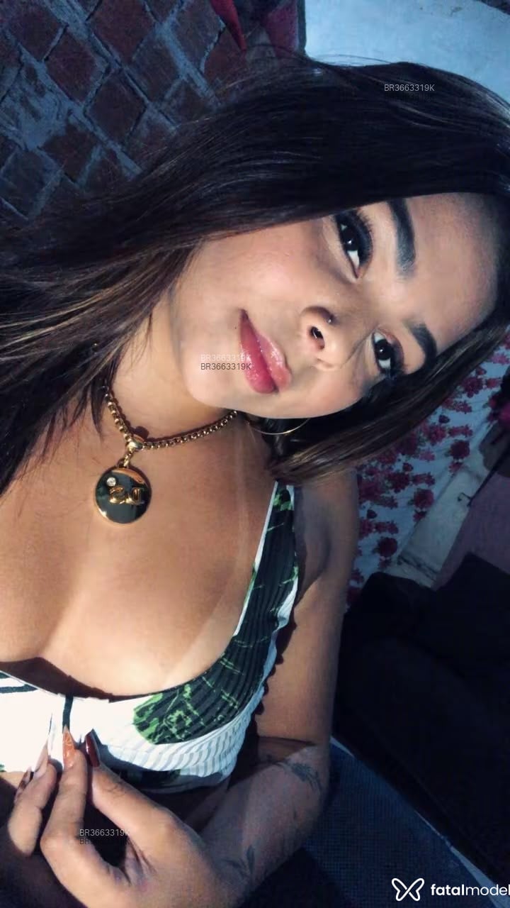 Acompanhante Aninha - Feed