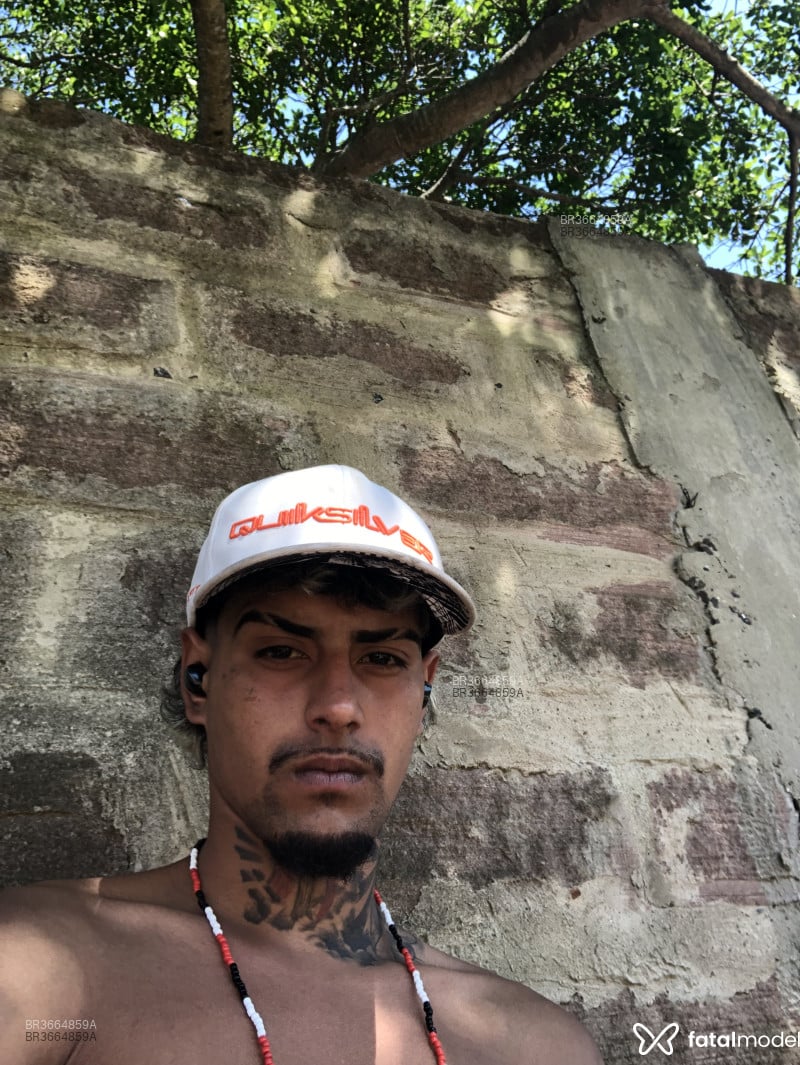 Acompanhante Cabelin - Feed