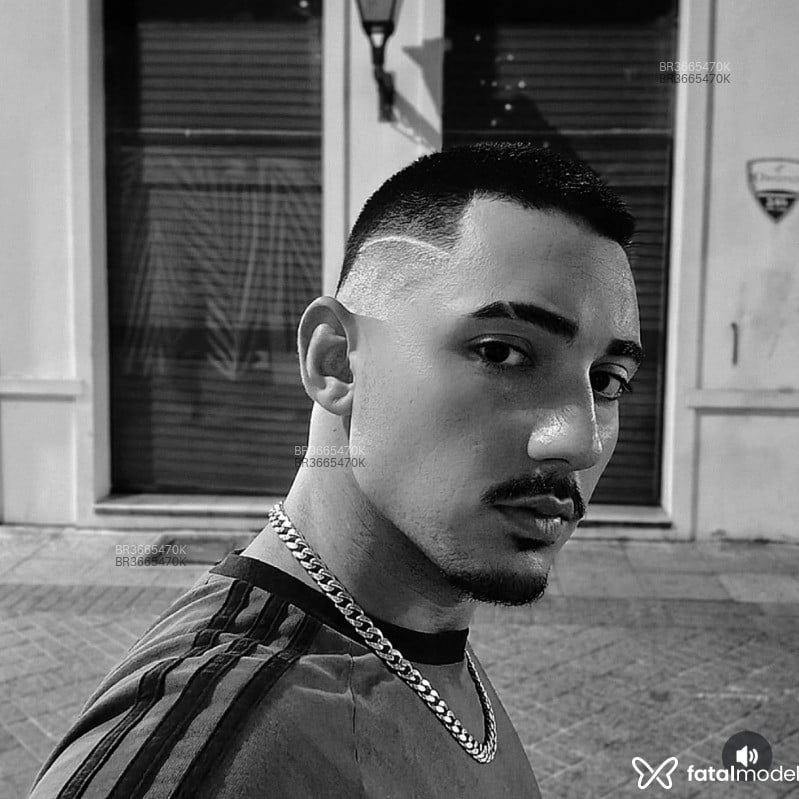 Acompanhante Guilherme - Feed
