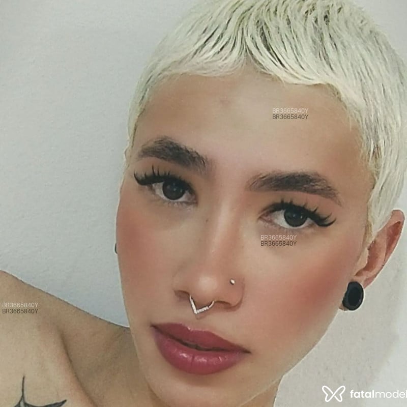 Acompanhante Carolzinha - Feed