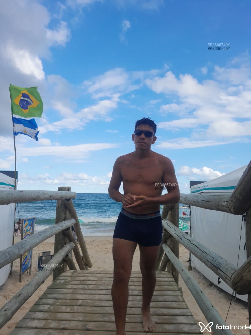 Acompanhante Modelo Alex - Feed
