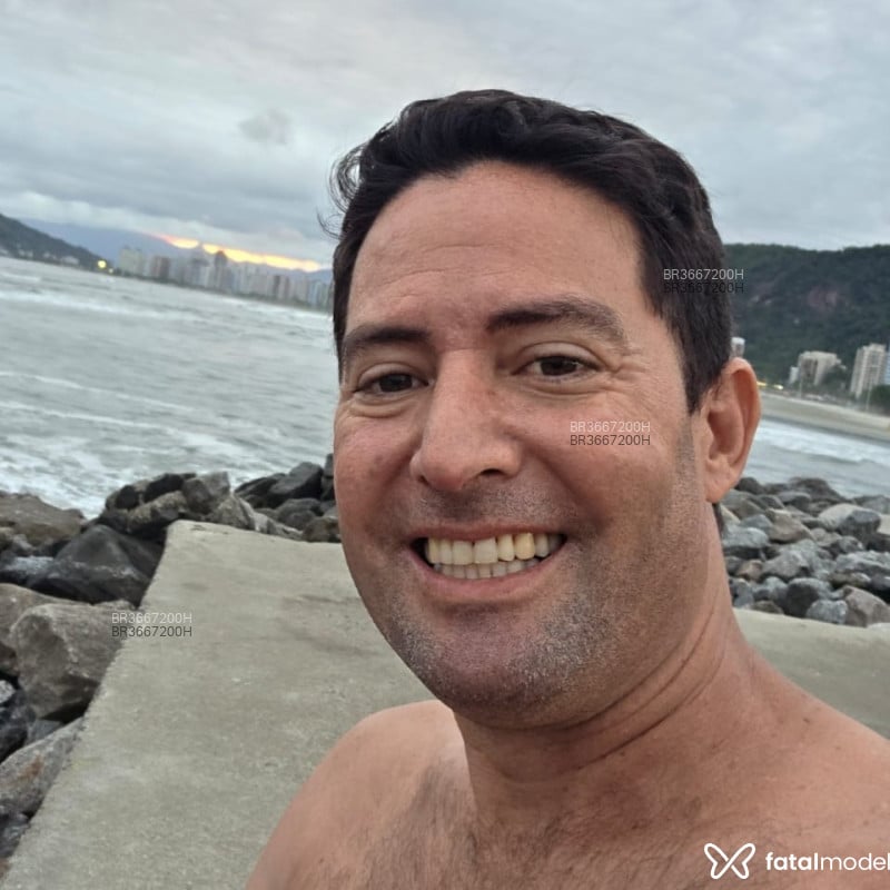 Acompanhante Fernando - Feed