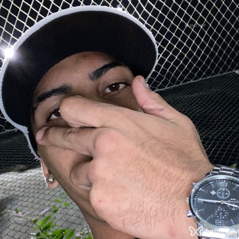 Acompanhante Elias - Feed