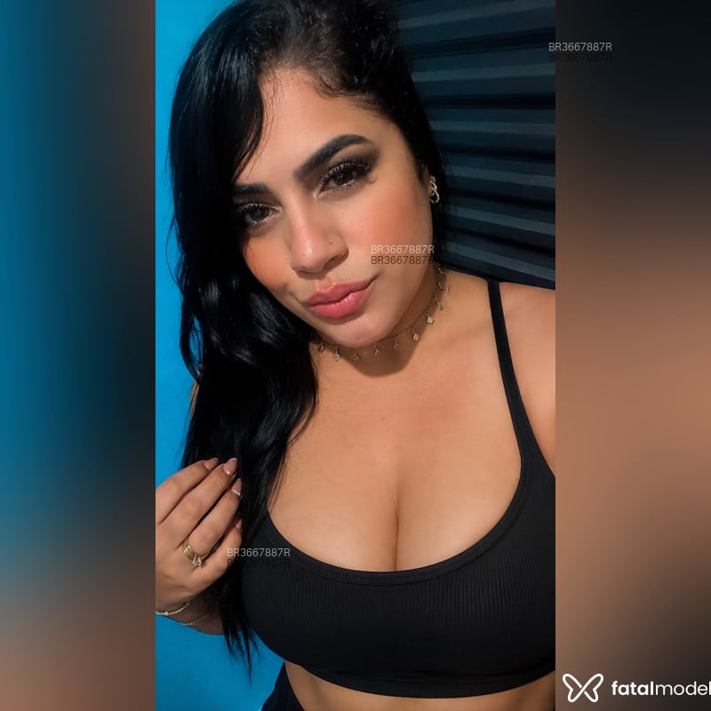 Acompanhante May Oliveira - Feed
