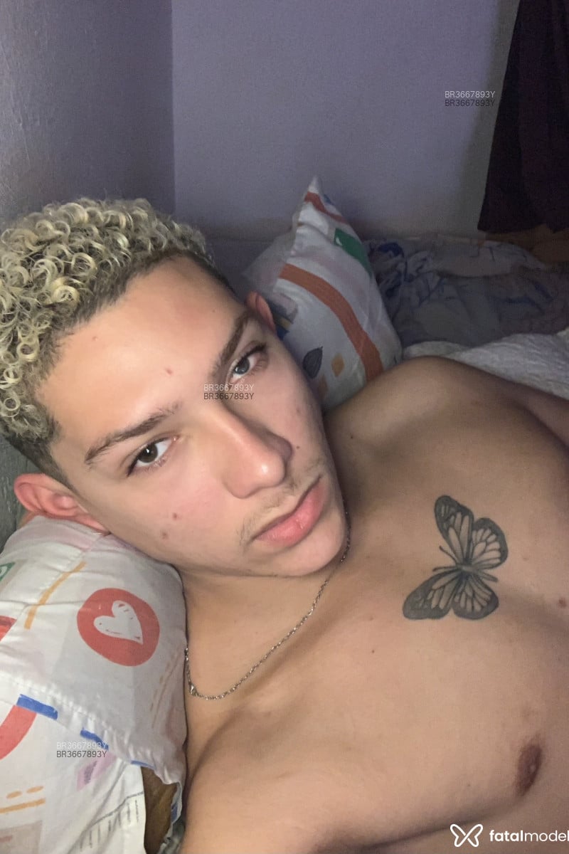 Acompanhante Otávio - Feed