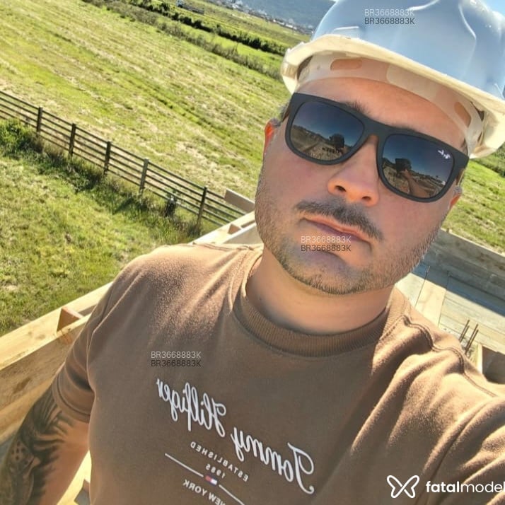 Acompanhante Evandro - Feed