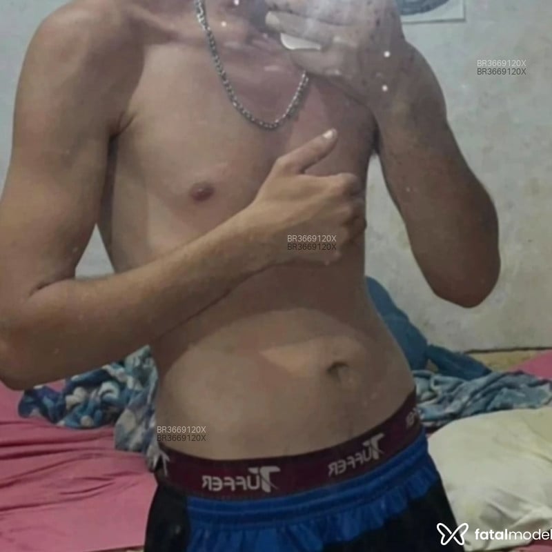 Acompanhante Pedrinho - Feed
