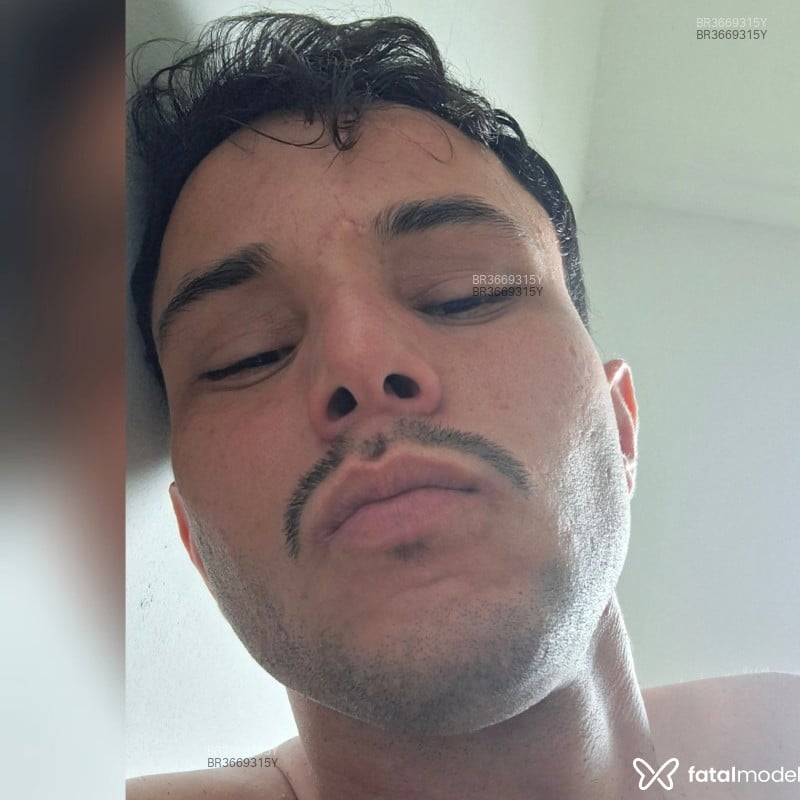 Acompanhante Oliveira - Feed