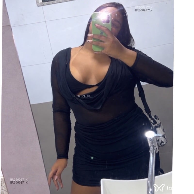 Acompanhante Alana - Feed