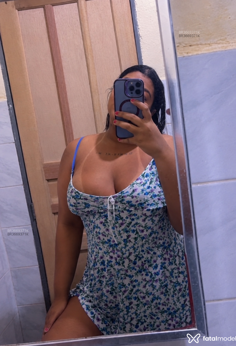 Acompanhante Alana - Feed