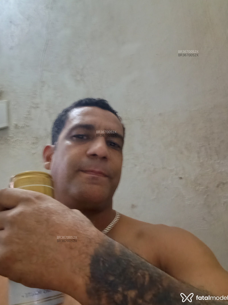 Acompanhante Marco - Feed