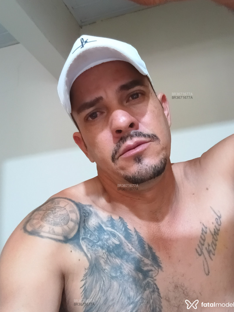 Acompanhante Luquinha - Feed