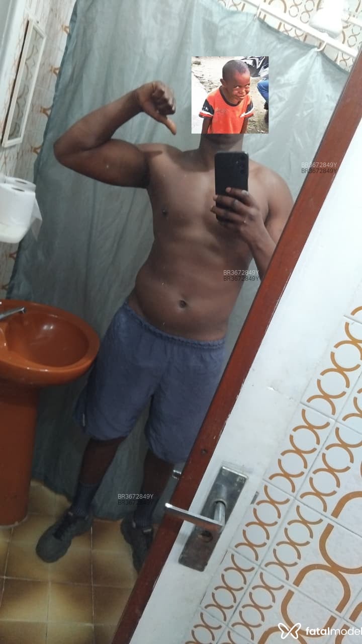 Acompanhante Pretão - Feed