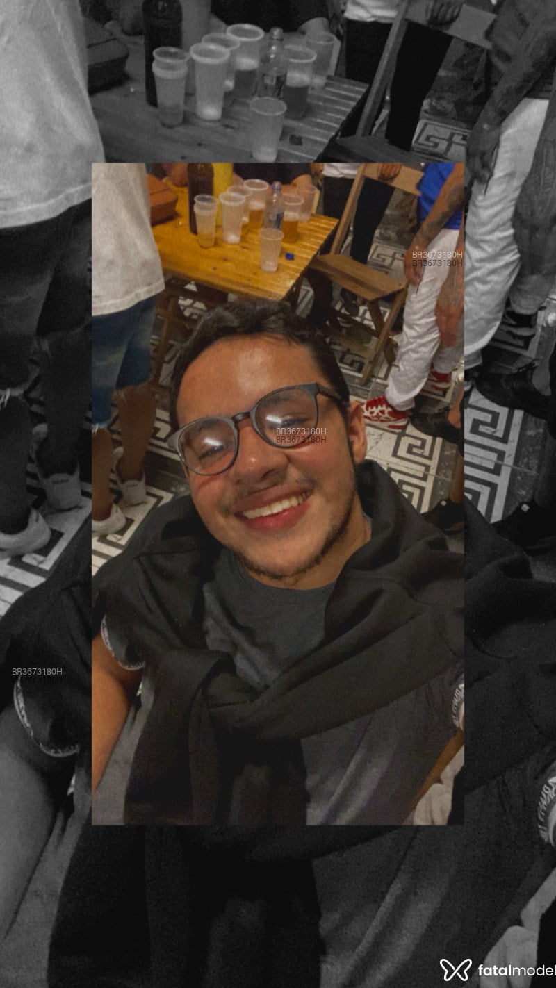 Acompanhante Vitor - Feed