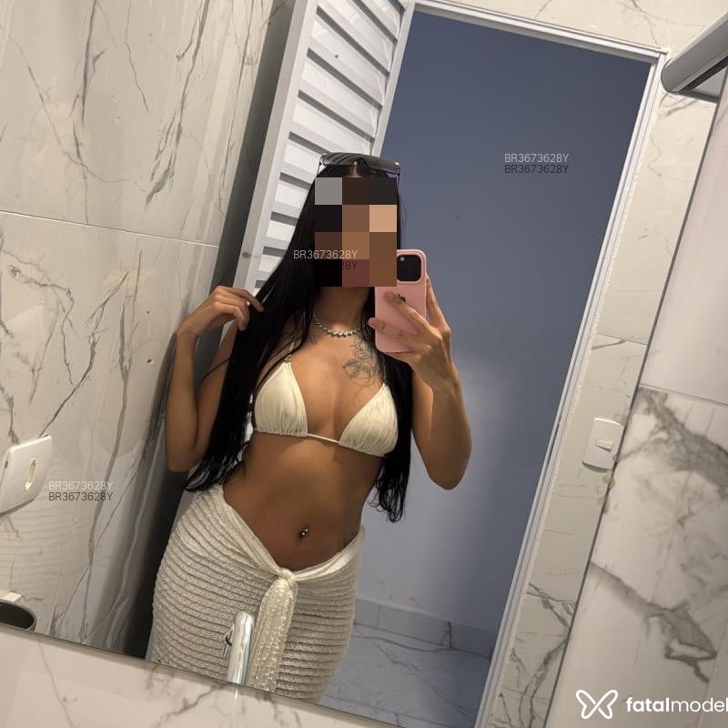 Acompanhante Emilly - Feed